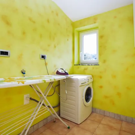 Stunning In With Wifi Holiday home