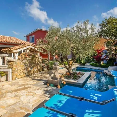 Villa Izola Nyaraló
