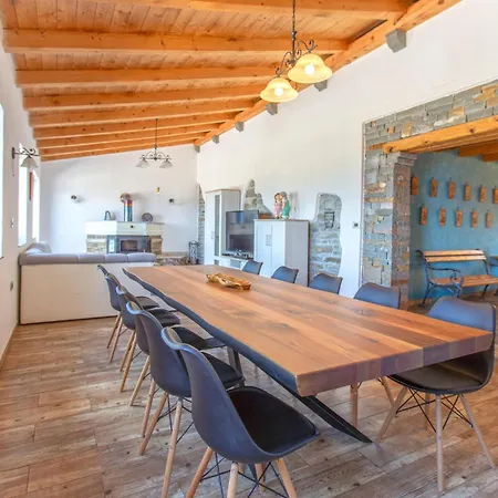 Villa Izola Nyaraló Izola